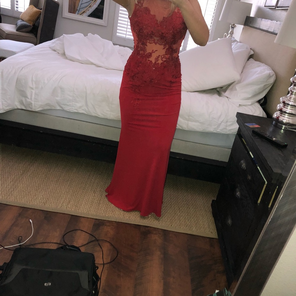 JVN Formal Dress - Picture 2 of 4